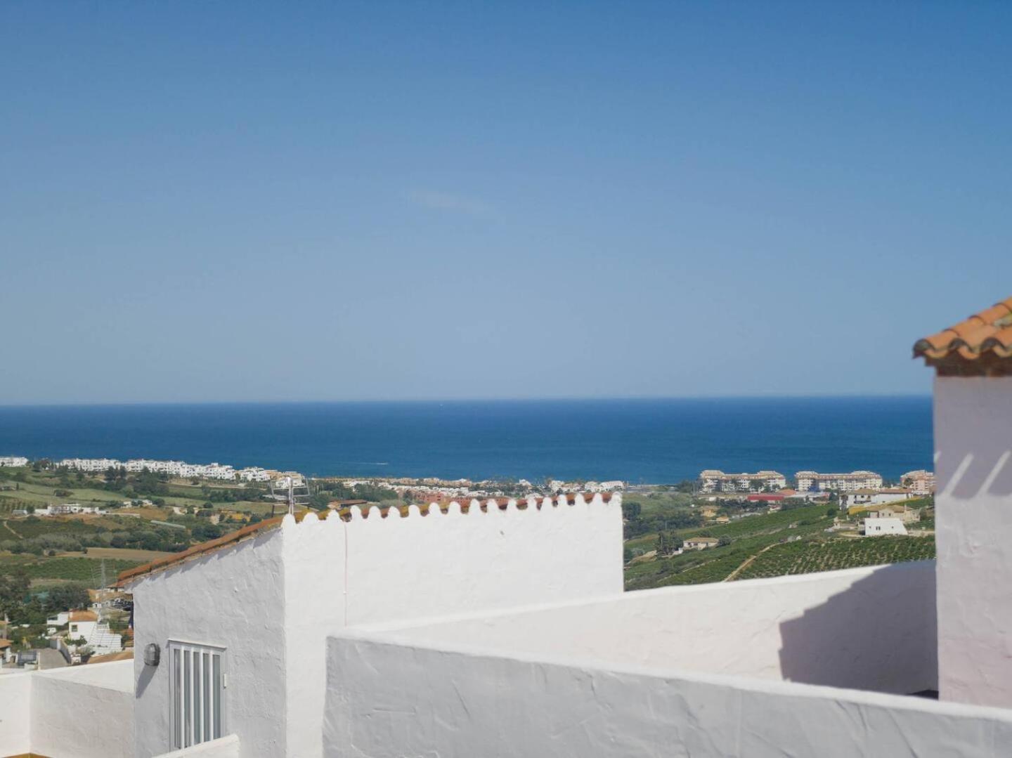 Townhouse In Monte Vinas - Manilva Villa Dış mekan fotoğraf